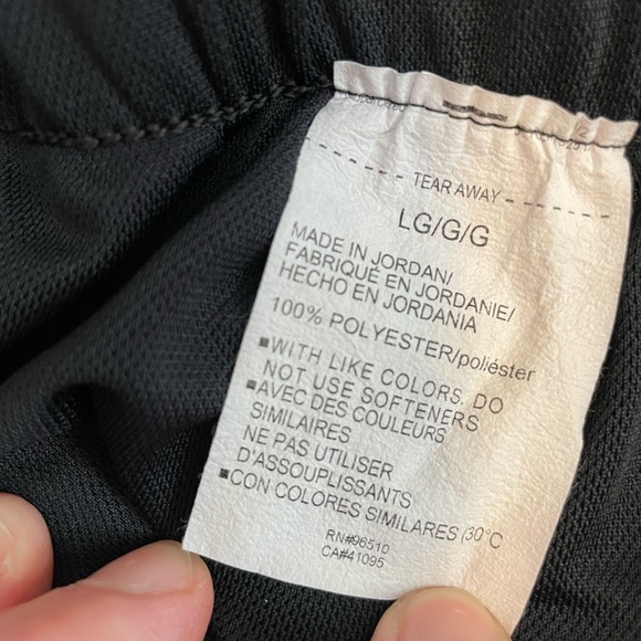 Under Armour Gray and Black Shorts Duo - Picture 8 of 11